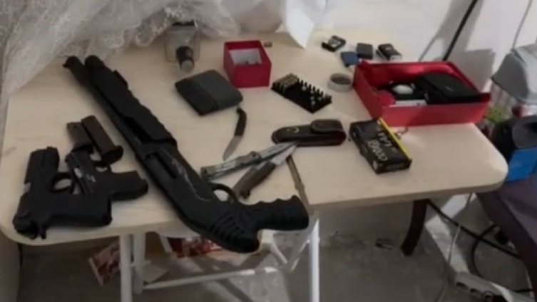 Osmaniye'de hakkında arama kararı bulunan 4 kişi yakalandı